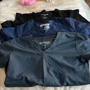 Bundle of 3 Scrub Shirts